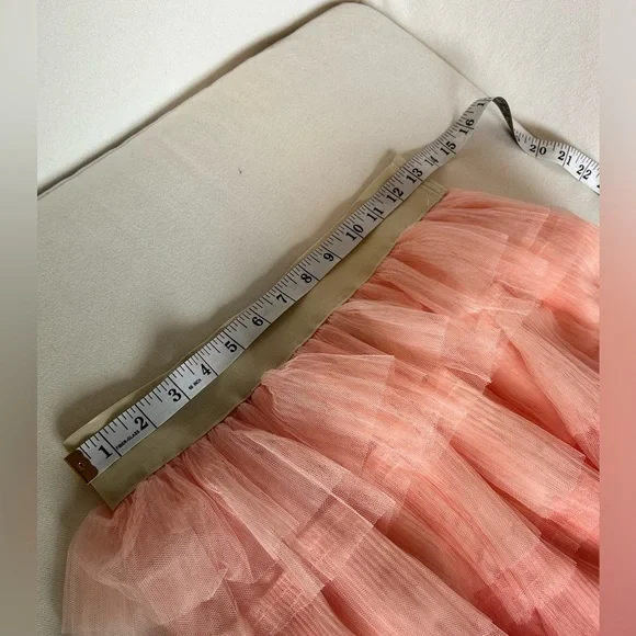 Ombré pink full length tulle skirt. - Picture 5 of 9